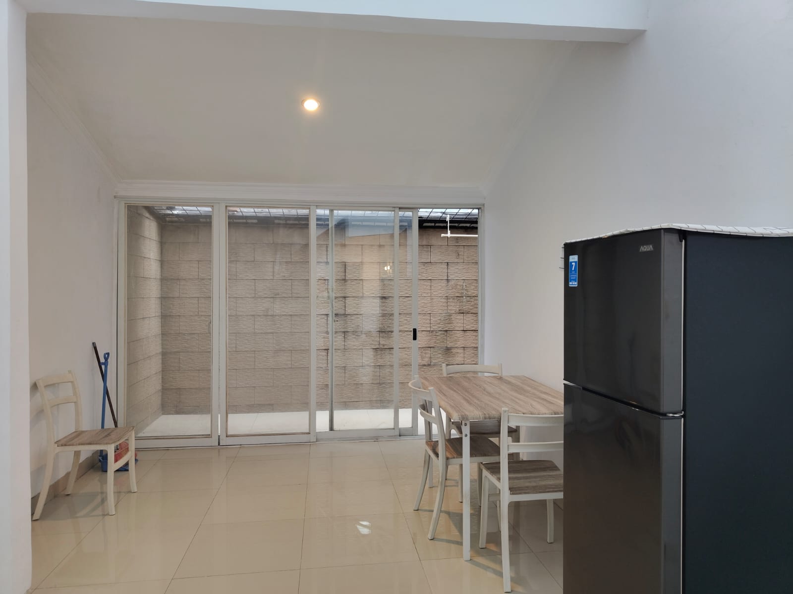 Rumah Disewakan di Meadow Green Lippo Cikarang